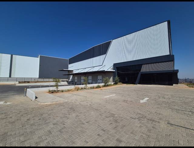 5,393M² WAREHOUSE TO LET IN LINBRO PARK